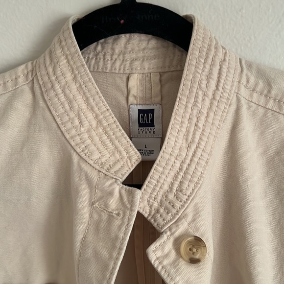 Button up jacket - Picture 2 of 3